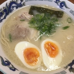 たまごラーメン