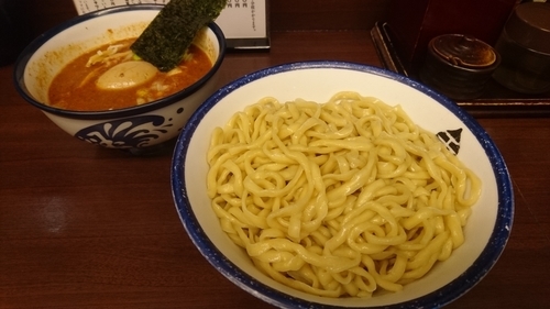 「辛いつけめん(中)＋味玉(クーポンサービス)」@つけめん 玉 本店の写真