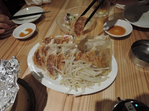 「たんと餃子」@遠州男唄 濱松たんと 浜松駅南口店の写真