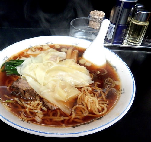 「ワンタンメン（750円）」@中華そば 成光の写真