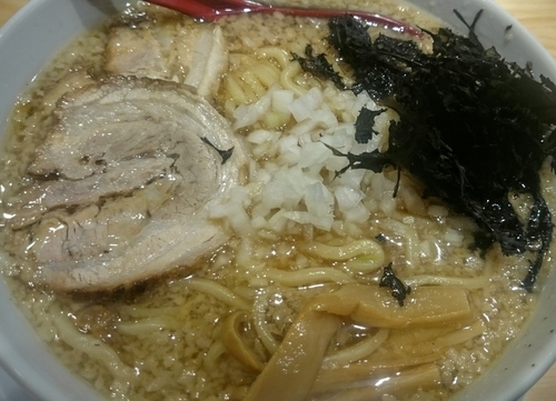 「背脂醤油らー麺」@焼きあご塩らー麺 たかはし 上野店の写真