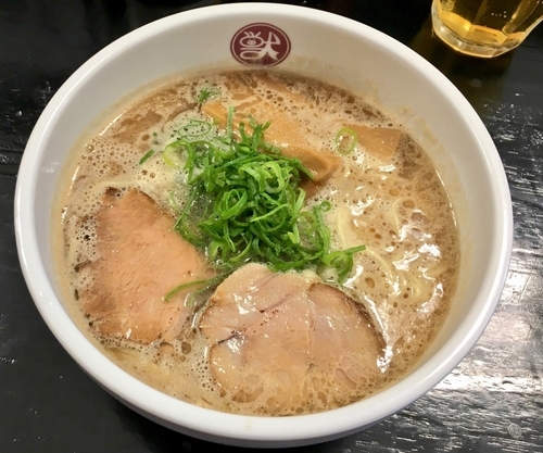 「グレープフルーツラーメン【6の日限定】」@豚らーめん 獣道の写真