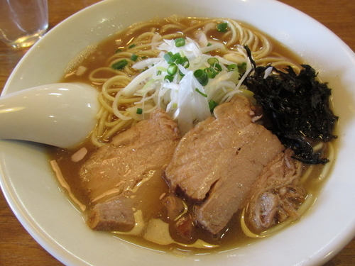 「煮干そば　「750円」」@中村屋総本山の写真