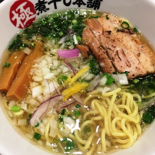 「淡麗煮干し塩ラーメン」@極煮干し本舗 荒川沖店の写真