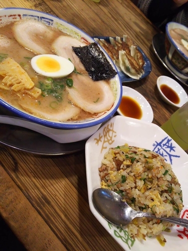 「分校チャーシュー」@久留米とんこつラーメン松山分校の写真