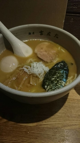 「味玉ラーメン」@麺屋吉左右の写真