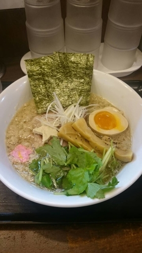 「煮干ラーメン」@ラーメン愉悦処 似星の写真