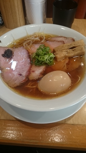 「(旧メニュー)味玉チャーシューラーメン」@Japanese Soba Noodles 蔦の写真