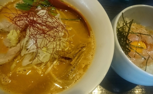 「日本海甘エビみそらぁめん（１１月限定）＋甘エビ丼（限定丼）」@麺処 夏海の写真