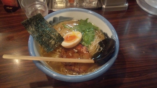 「塩らーめん」@AFURI 恵比寿の写真