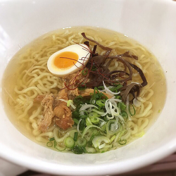 地頭鶏ラーメン