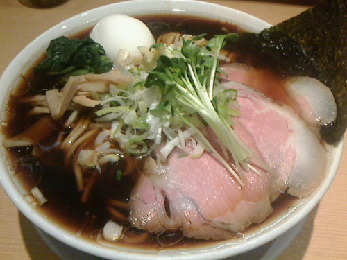 「味たまラーメン 醤油」@生姜醤油専門 我武者羅 幡ヶ谷本店の写真