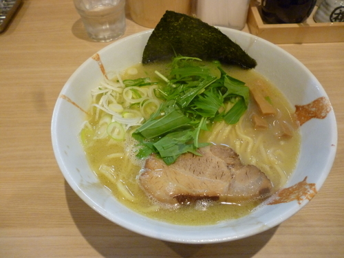 「塩らーめん」@麺処つむじの写真