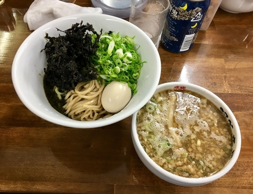 「背脂豚骨つけ麺 860円+味玉+九条ネギ」@麺屋庄太 津久井浜店の写真