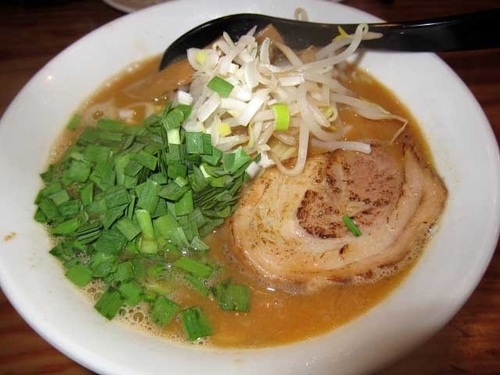 「辛味噌らーめん　830円」@富士らーめんの写真