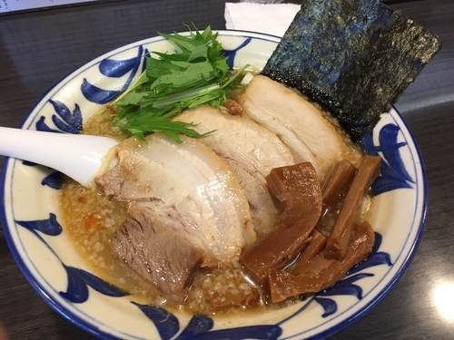 「塩ラーメン並盛¥850」@ラーメンつけ麺 奔放の写真