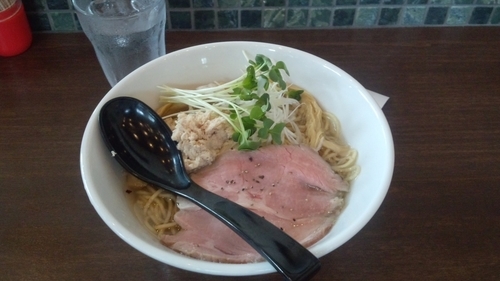 「白トリュフ塩らーめん」@麺屋みつばの写真