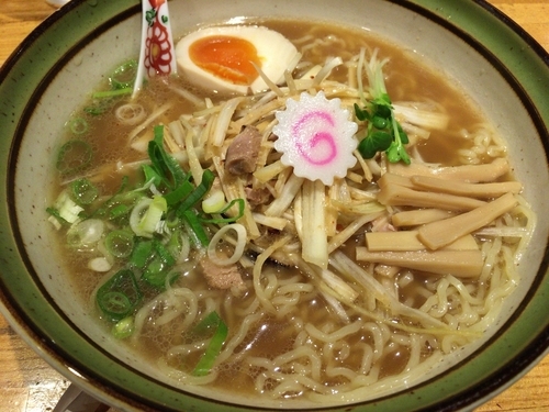 「ねぎラーメン＋つまみ＋アルコール」@支那そばとんぼの写真