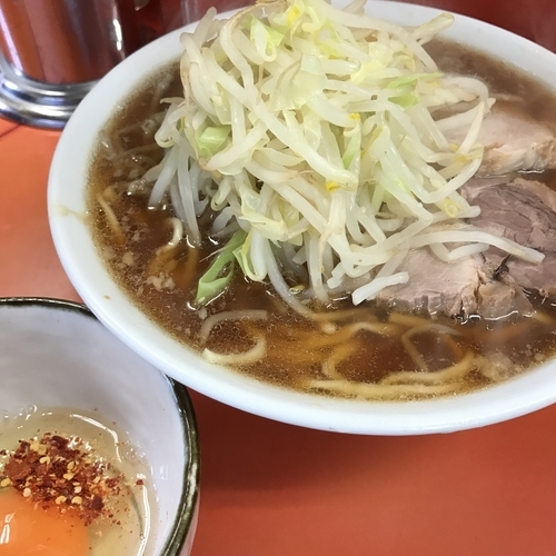 「半分　固め　脂ぬき　たまご　700＋50円」@ラーメン二郎 神田神保町店の写真