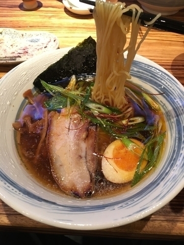 「辛ネギラーメン (麺半玉/￥830→730)」@ラーメンバル 青の写真