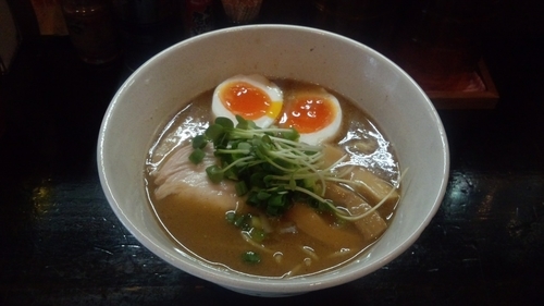 「煮干し中華そば（大）味玉」@麺屋33の写真