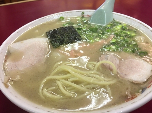 「ワンタンメン 800円」@東洋軒の写真