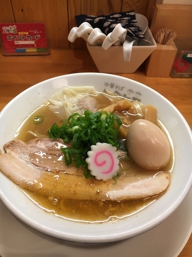 「ゲゲゲ限定(エビと煮干の塩そば)￥850」@中華そば ムタヒロ 大阪福島店の写真