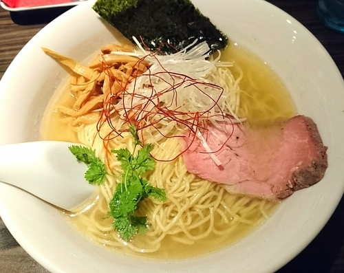 「芳香塩らーめん　中盛」@麺屋 ほたるの写真