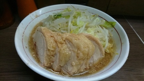 「ラーメン小豚 堅め少な目」@ラーメン二郎 横浜関内店の写真