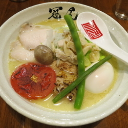 特製鶏白湯らぁめん