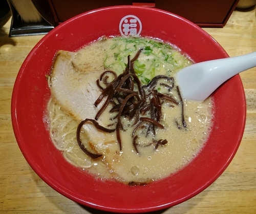 「ラーメン 480円」@豚骨らーめん 福の軒 秋葉原店の写真