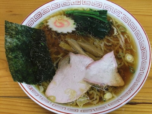 「手打ち中華そば（小）540円」@とら食堂の写真