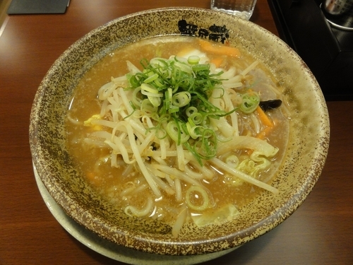 「野菜味噌らーめん」@越後秘蔵麺 無尽蔵 カリーノ江坂家の写真