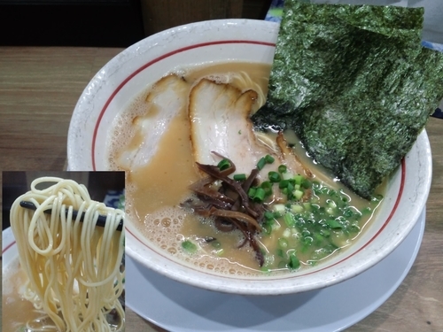 「ラーメンバリカタ680円」@麺場 絆1048の写真