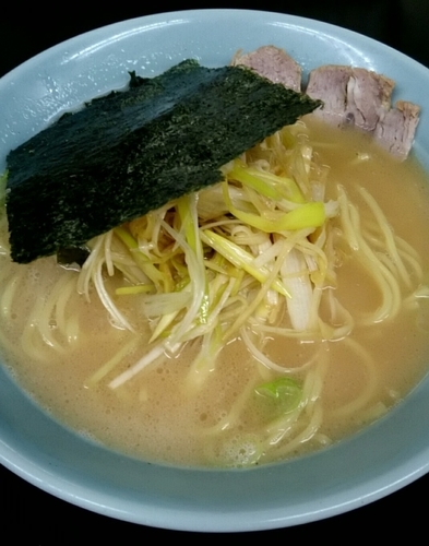 「ねぎらーめん」@ラーメンショップ かとちゃん 馬絹店の写真