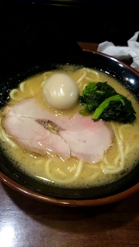 「ラーメン（味玉入り）」@大岡家の写真