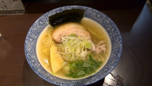 「淡麗塩そば」@麺屋 樹真の写真