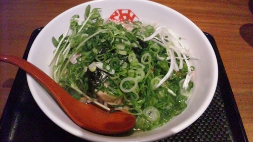 「塩らーめん（ネギ･もやし大盛り）」@らーめん八角 三木店の写真