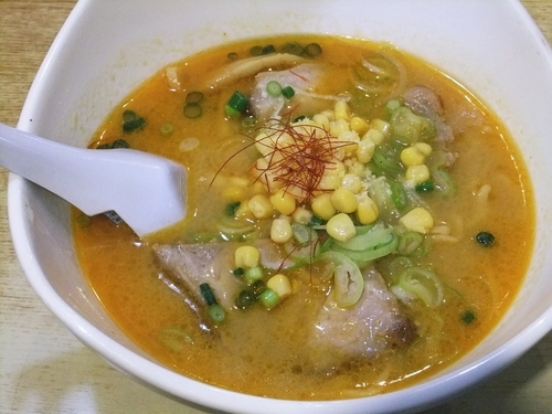 「ミルクみそらーめん（800円）」@牛乳屋食堂の写真