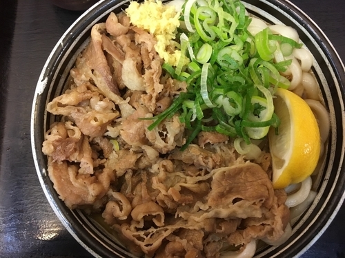 「肉ぶっかけ 390円」@麺処 綿谷 高松店の写真