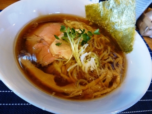 「醤油そば」@中華蕎麦 はざまの写真