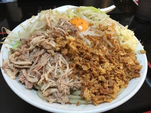「汁なし麺_野菜増し（大盛）」@麺とび 六方 松川店の写真