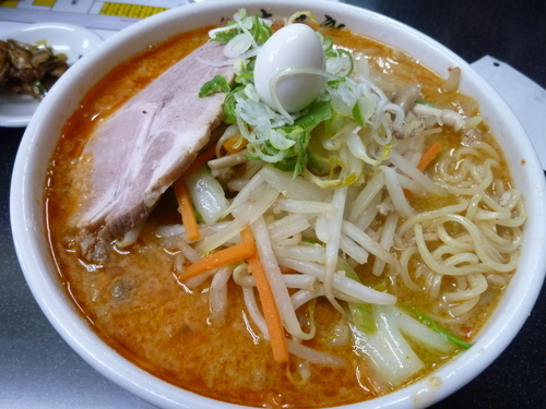 「辛味噌らーめん(こってり）」@麺屋 喜多郎 愛子店の写真