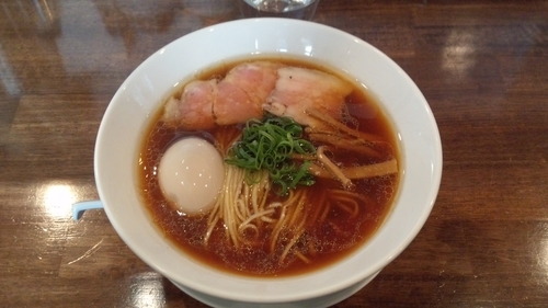 「味玉醤油拉麺（大）」@創作麺工房 鳴龍の写真