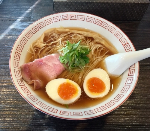 「味玉中華そば(醤油)800円」@中華そば 向日葵の写真