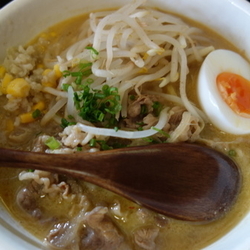 牛そば味噌830円