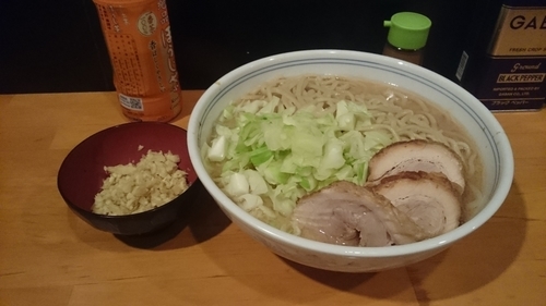 「ラーメン特盛・ショウガ　￥９５０」@ファットンの写真