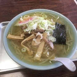 塩ラーメン　600円