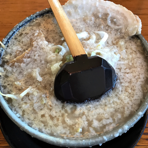「らぁーめん（味噌）背脂3　700円」@チャッチャ系らーめん もん吉 伊勢崎支店の写真