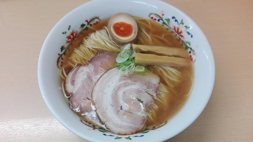 「煮干しらーめん(大盛り 麺1.5倍)」@煮干鰮らーめん 圓の写真